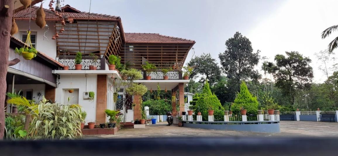 Pepper Valley Resort Kalpetta Luaran gambar